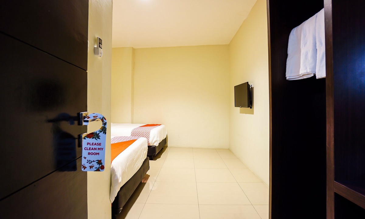 Manado City Centre Hotel | Hotel O Manado near Gereja Advent Tikala Baru formerly Rid's Hotel