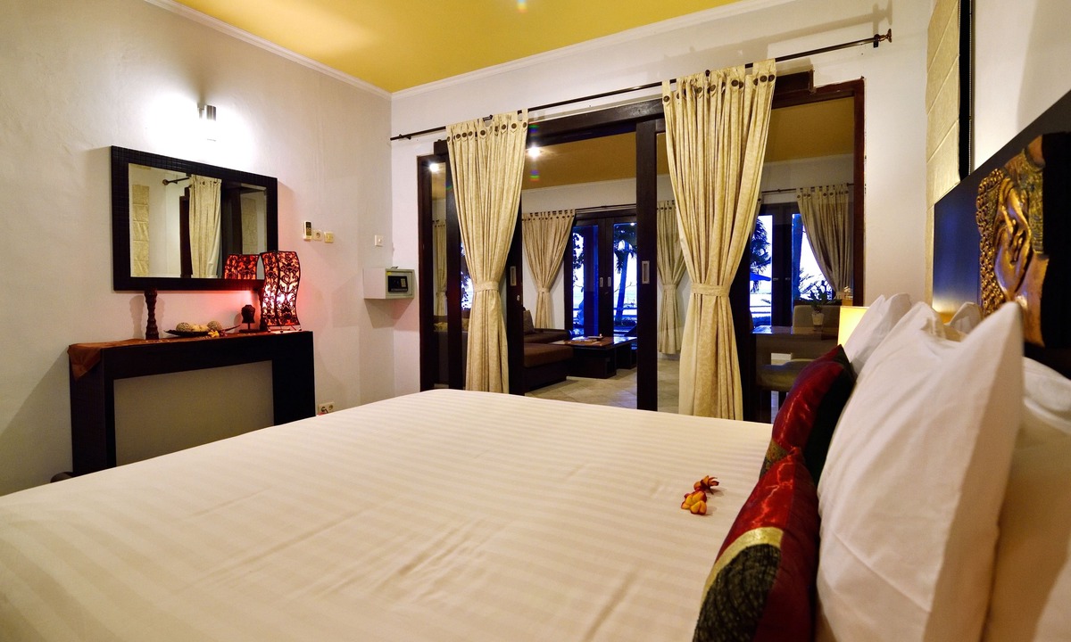 Kaliasem Resort | Dolphin Beach Bali