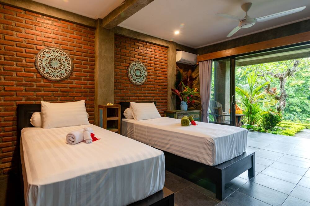 Kayu Putih Hotel | Alamanda Lovina