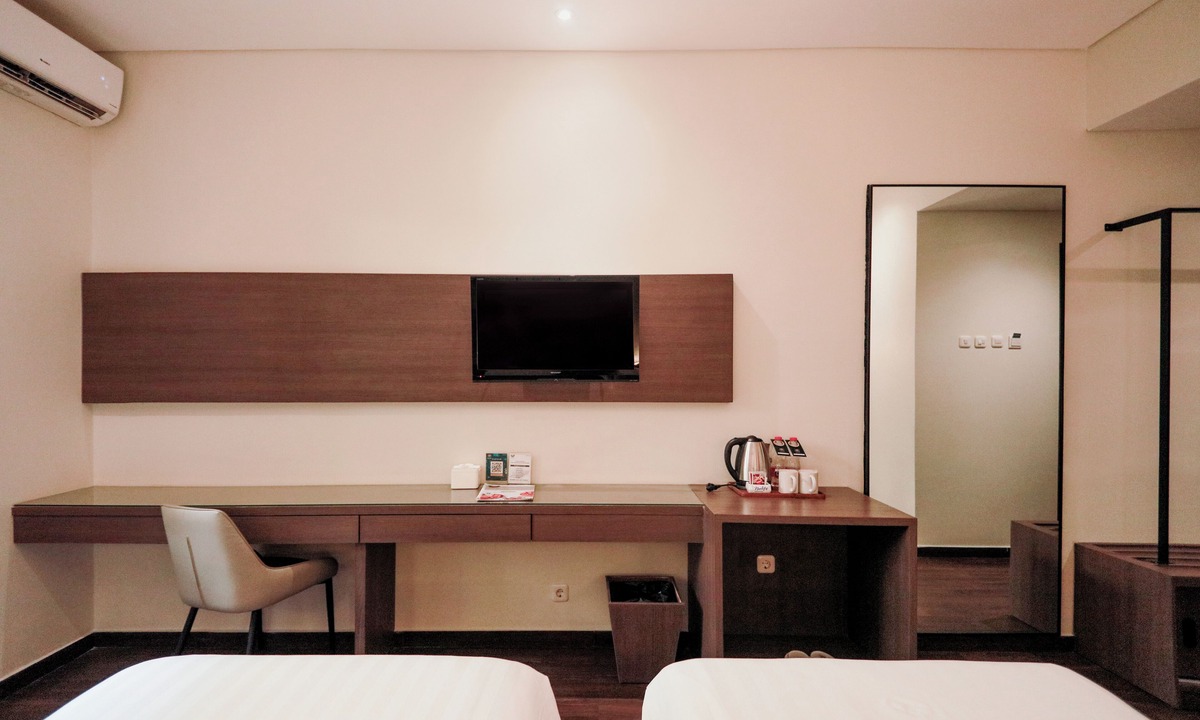 Kediri Hotel | Lotus Garden Hotel by Waringin Hospitality