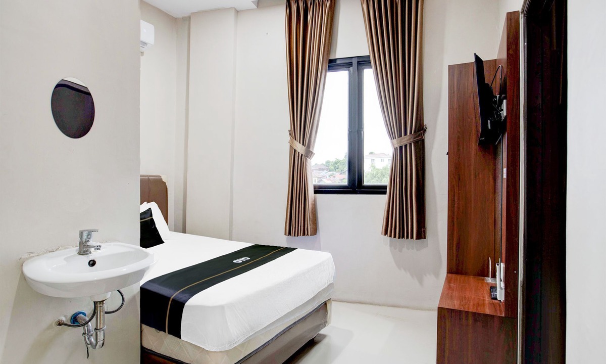 Balikpapan Hotel | Hotel O Balikpapan near Siloam Hospital formerly Syafla Guest House