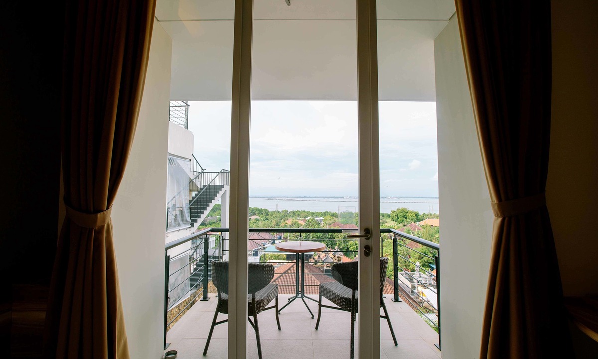 Kuta Selatan Hotel | Mahogany Hotel