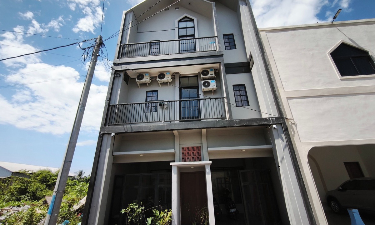 Tanjungbenoa Hotel | Malano Residence