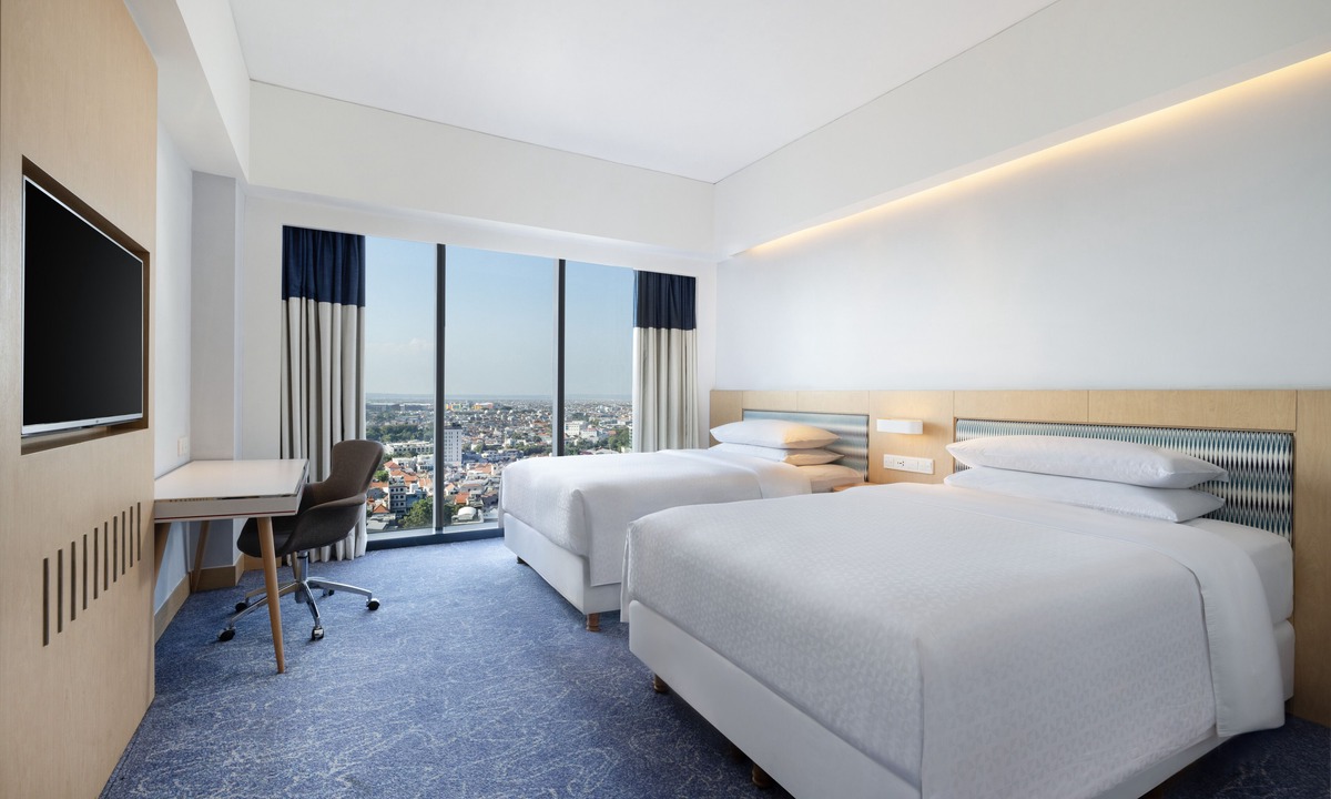 Surabaya Hotel | Four Points by Sheraton Surabaya, Tunjungan Plaza