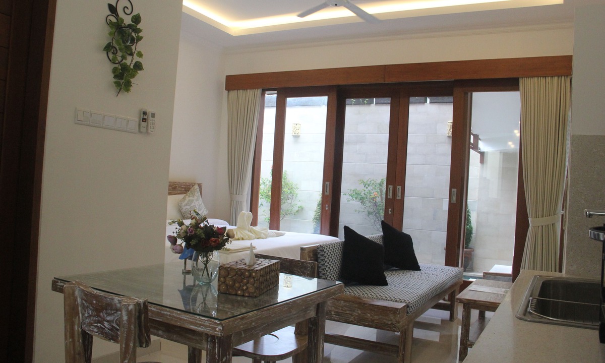 Sunset Road Apartment | Green Studio Apartment Seminyak
