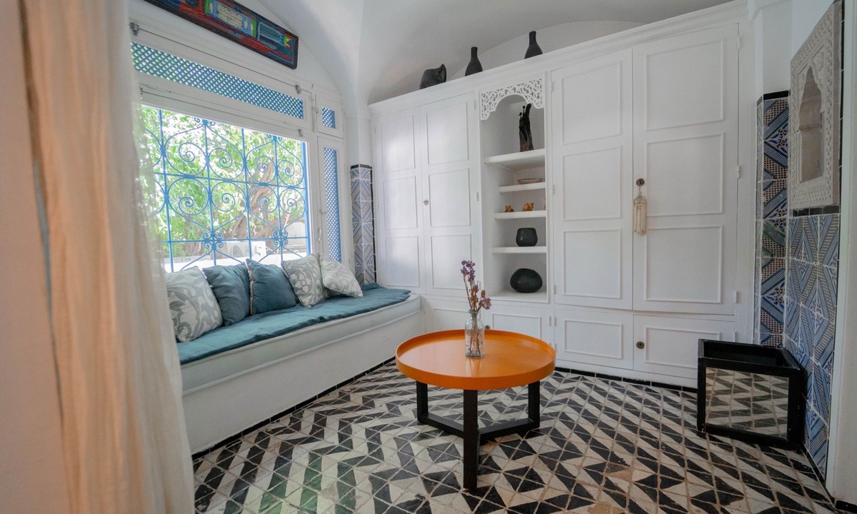 Marsa Cube Villa | Dar Marsa Cubes | 5-Suite Serviced Villa · Chef & Housekeeper · La Marsa