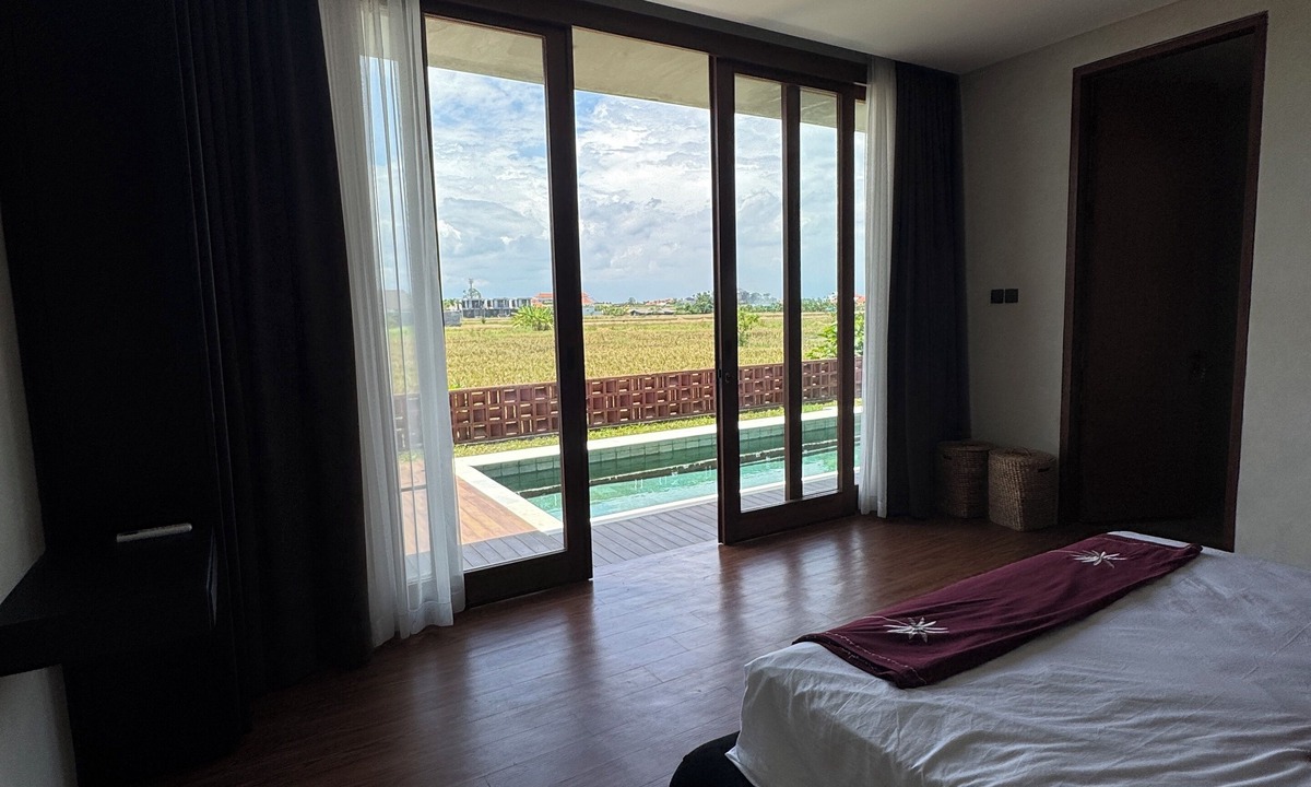 Cemagi Villa | Designer villa near rice fields. Super quiet, stylish with pool and rooftop view