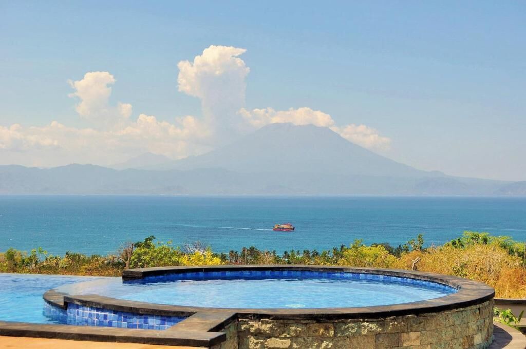 Sampalan Villa | Reynten Hill