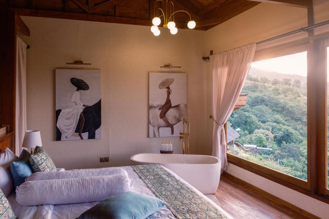 Amed Villa | Villa Layan Hillside Residency with views and infinity pool in Amed