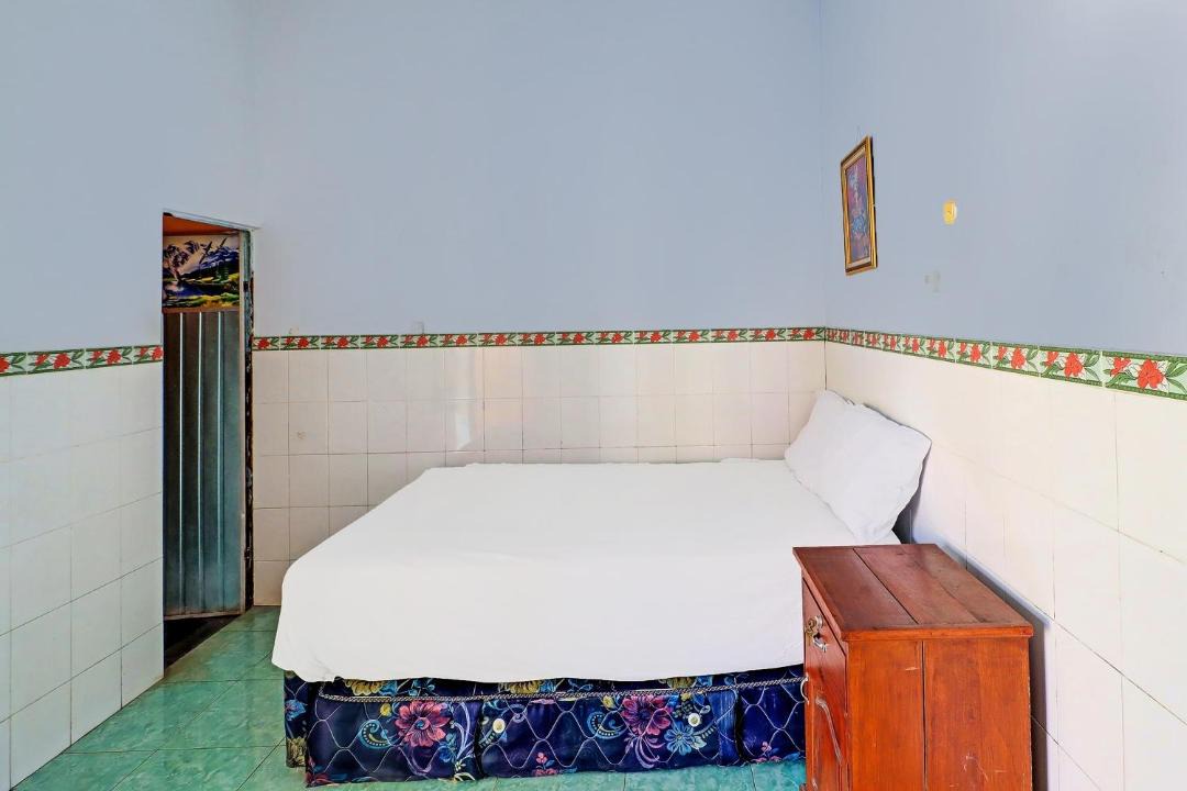 Negara Hotel | Hotel O Sekar Jagat Near Pantai Baluk Rening