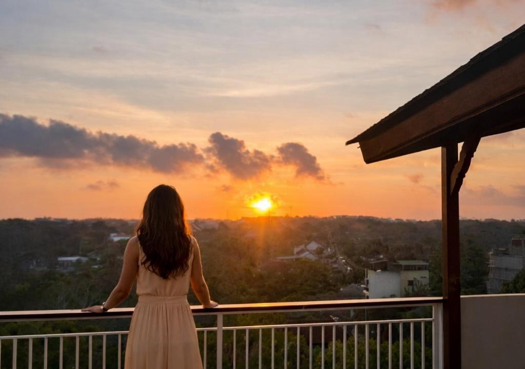 Ungasan Villa | Private Villa Uluwatu - 4BR - Pool - Rooftop Sunset Bar - 7 mins to Melasti Beach