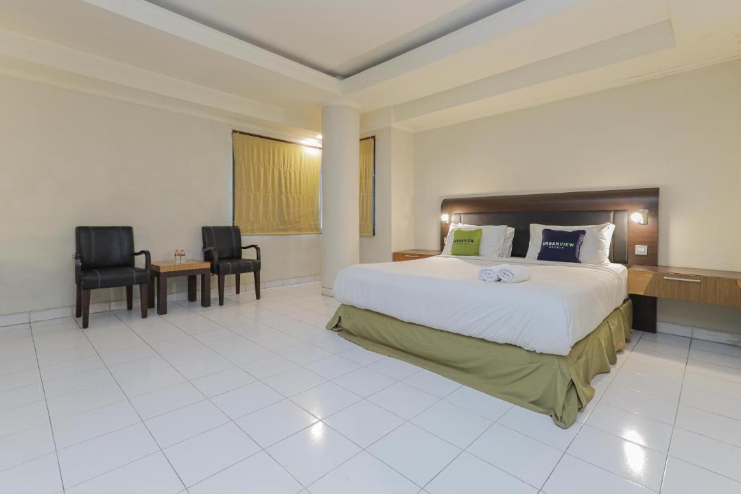 Denpasar Barat Hotel | Urbanview Hotel Taman Suci Denpasar Bali