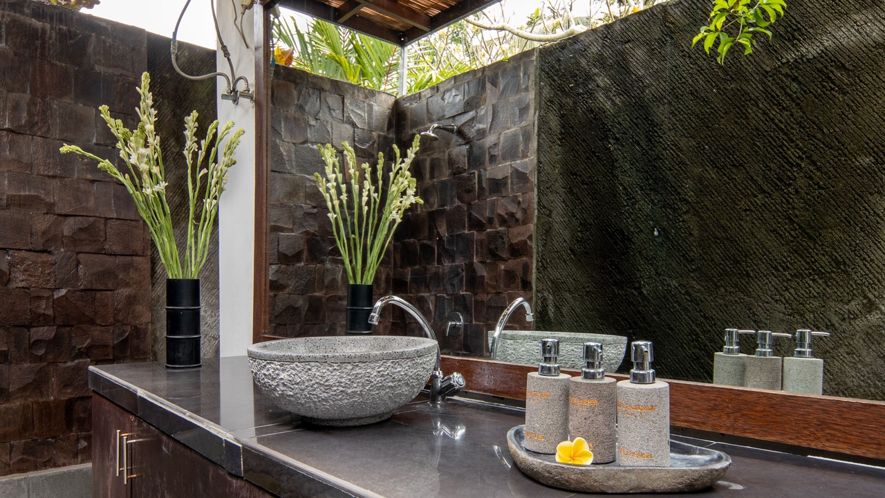 Photo of Bathroom in Sayan