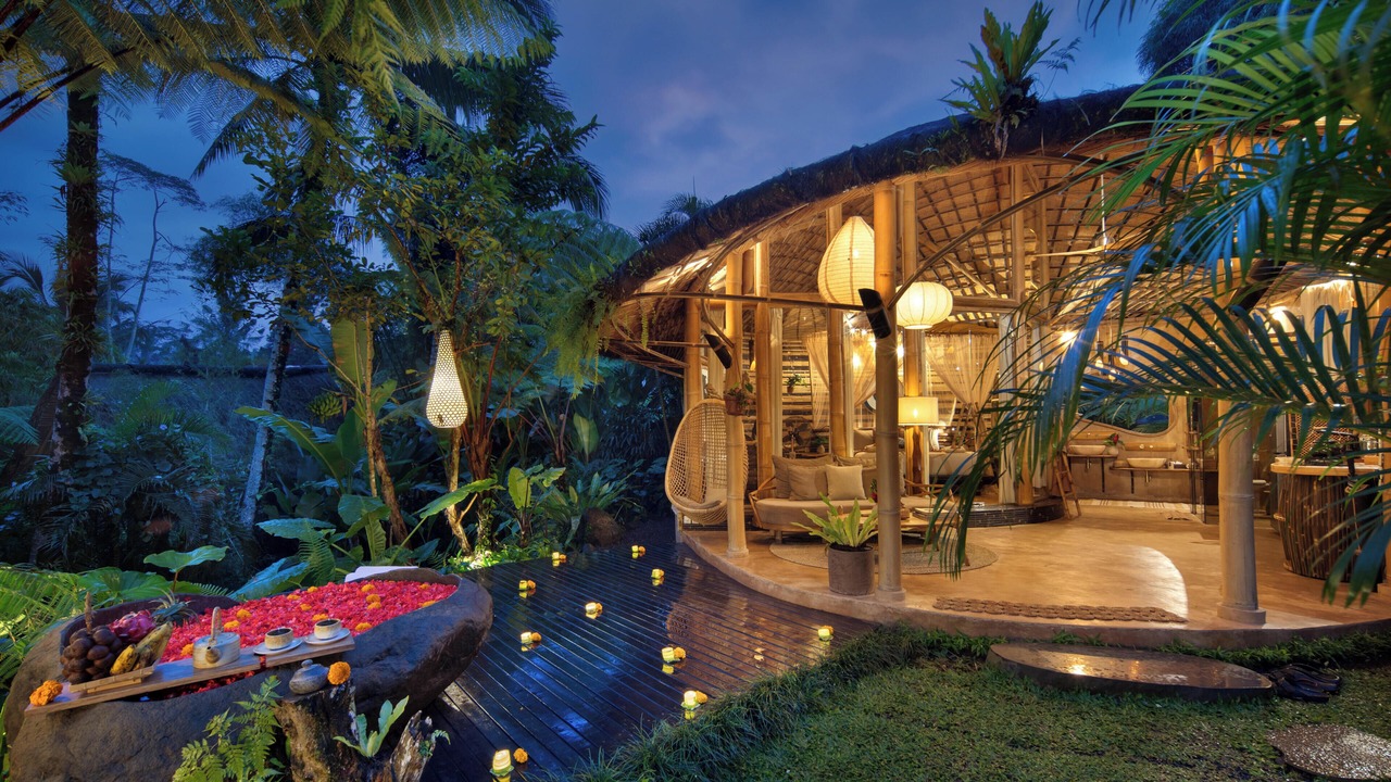 Photo of Outdoor in Selat