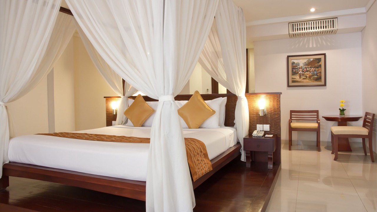 Photo of Bedroom in Kartika Plaza