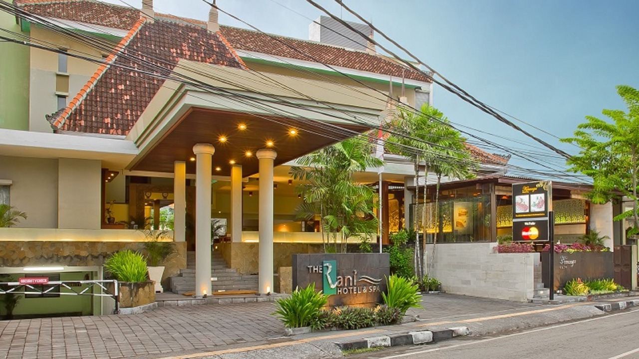 Photo of Outdoor in Kartika Plaza