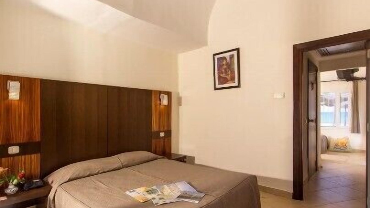 Photo of Bedroom in Hiboun