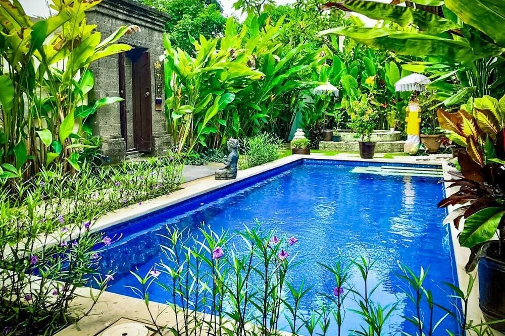Photo of Outdoor in Padangsambian