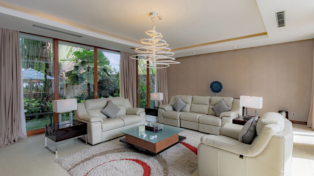 Photo of Bedroom in Kartika Plaza