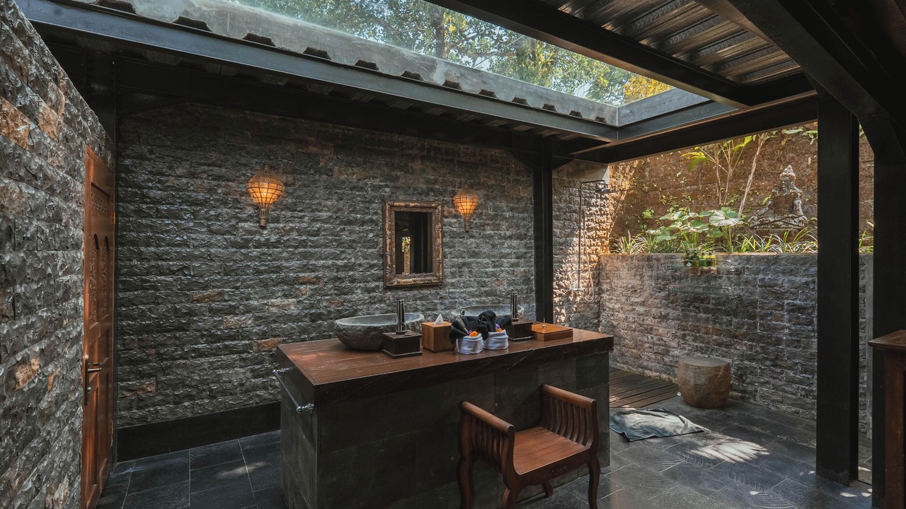 Photo of Bathroom in East Selemadeg