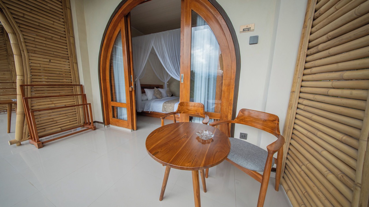 Photo of Outdoor in Selat