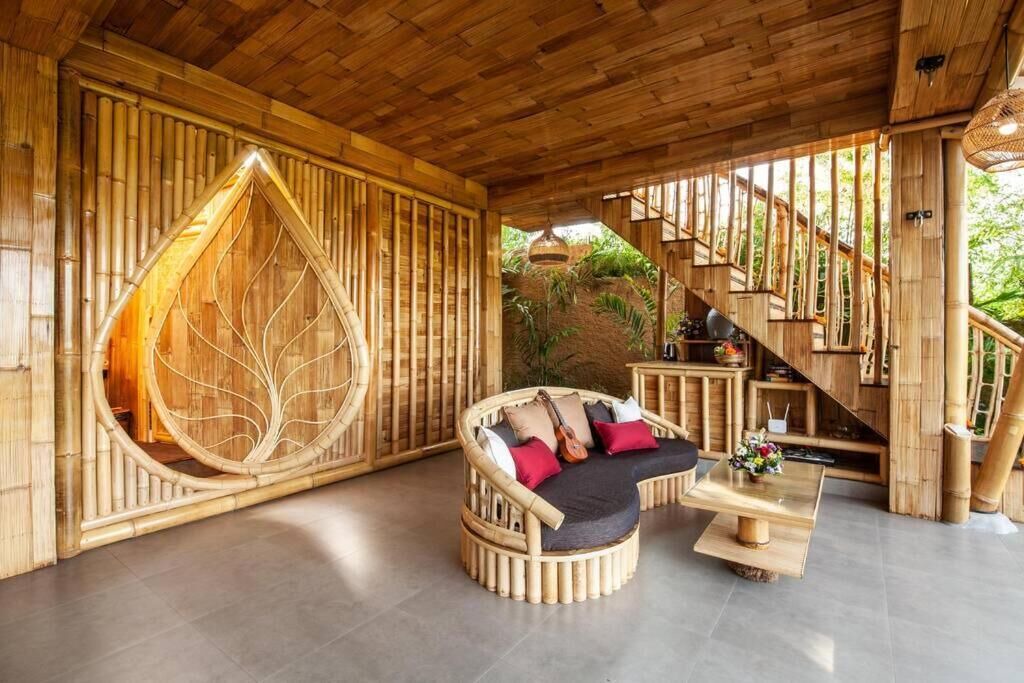 Photo of Patio Balcony in Selat