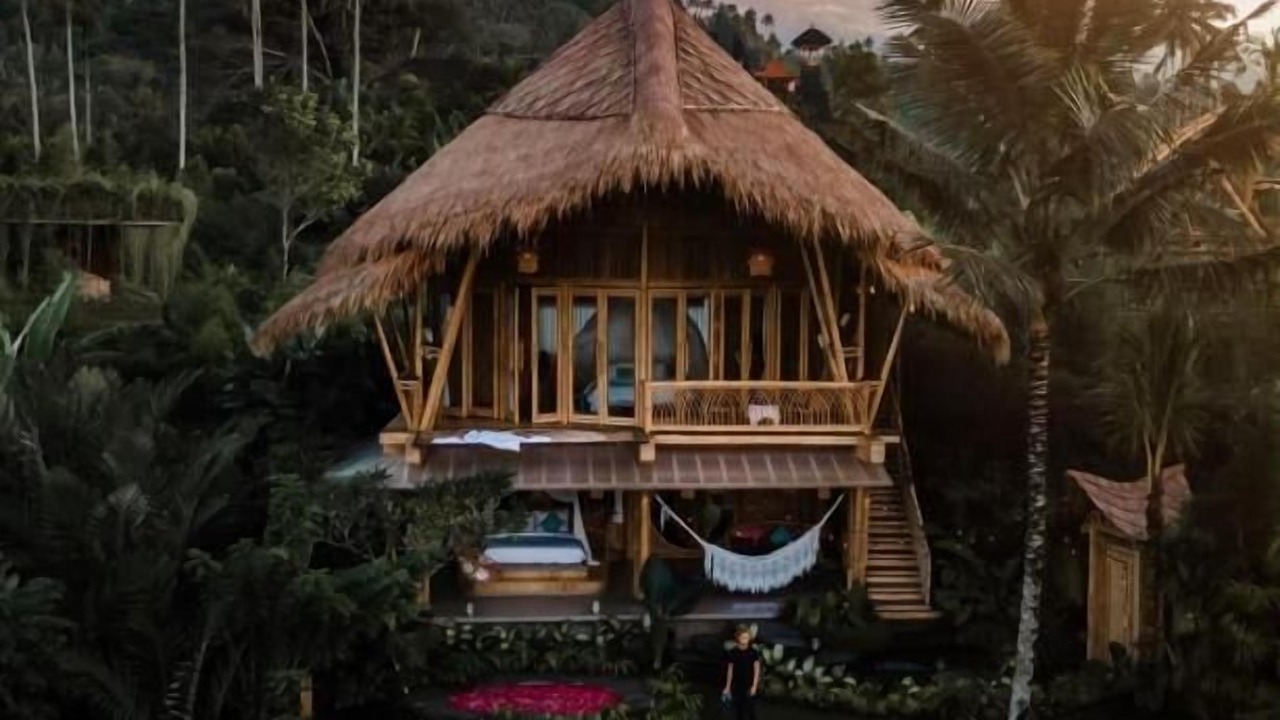 Photo of Outdoor in Selat