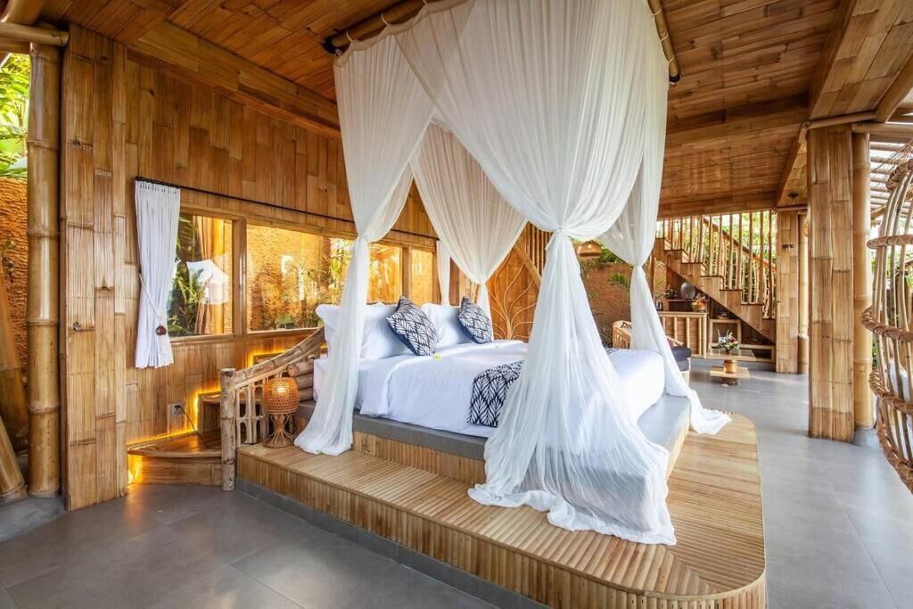 Photo of Patio Balcony in Selat