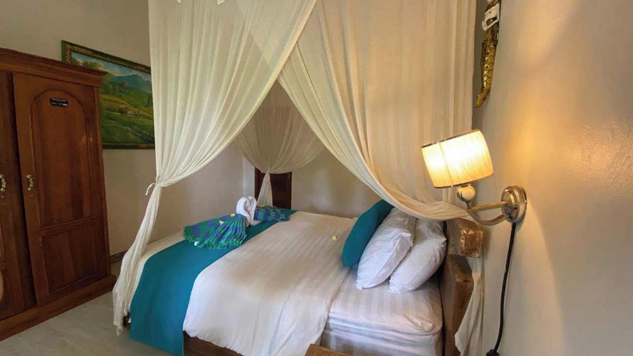 Photo of Bedroom in Mushroom Bay