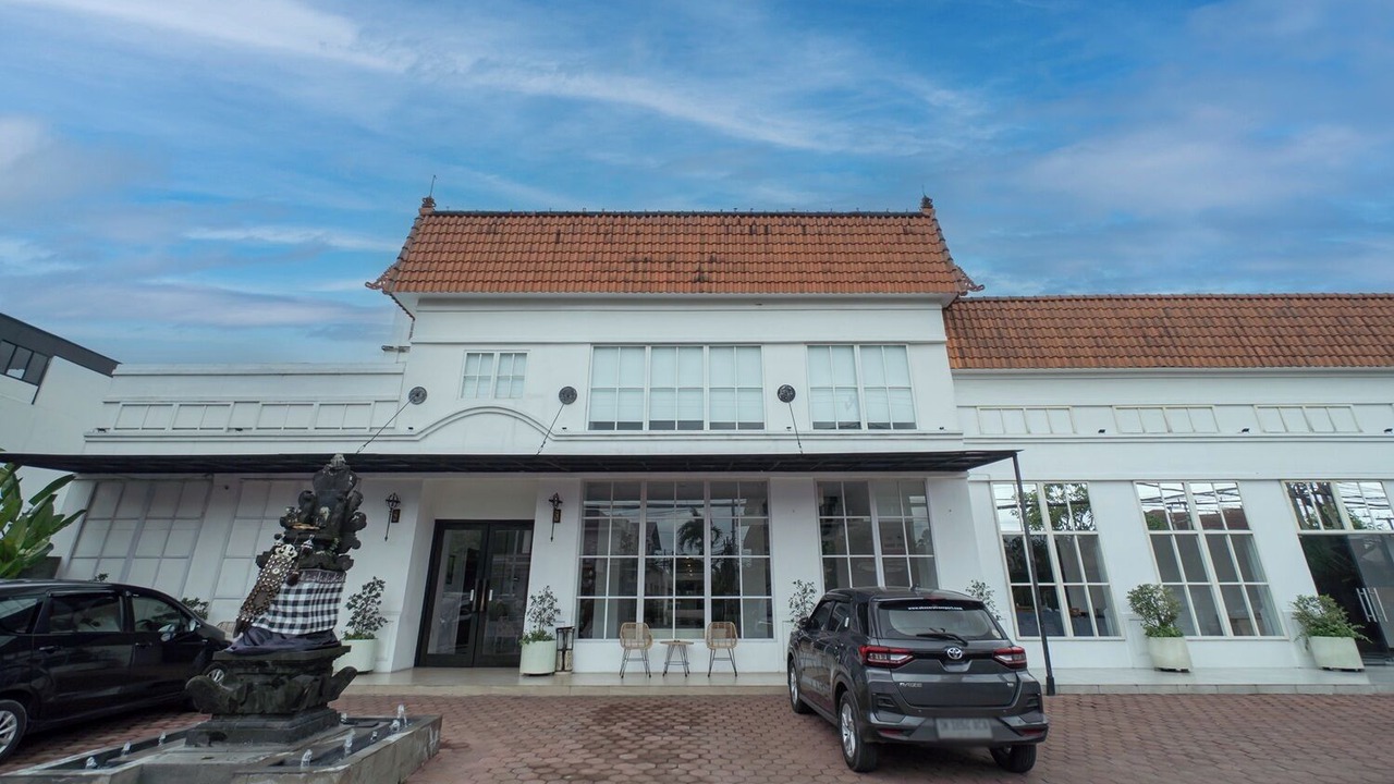 Photo of Outdoor in Sunset Road
