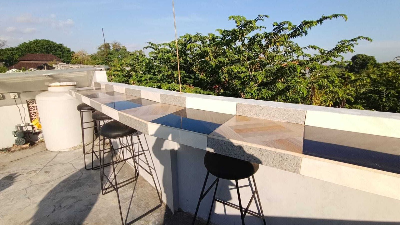 Photo of Outdoor in Seseh