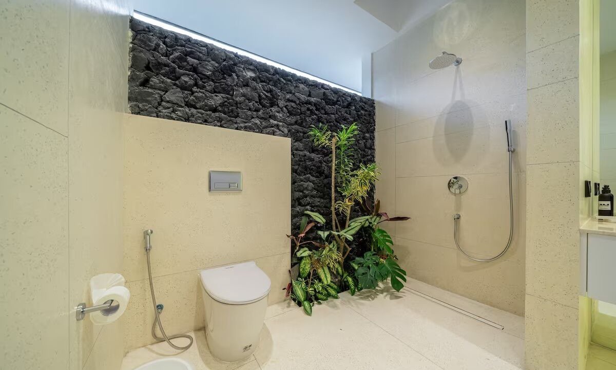 Photo of Bathroom in Lodtunduh