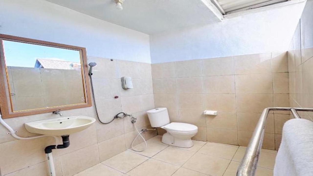 Photo of Bathroom in Tibubeneng