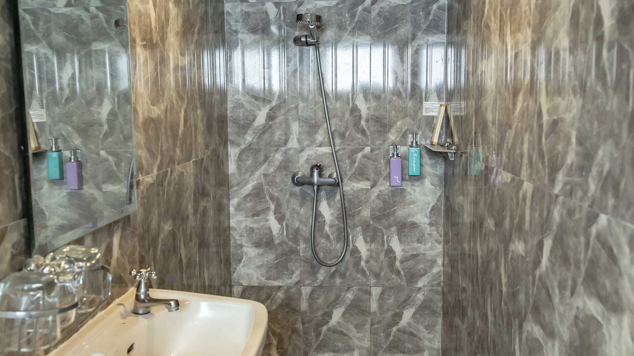 Photo of Bathroom in Ngaglik