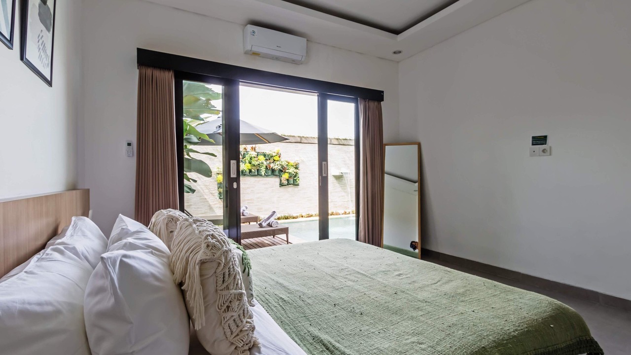 Photo of Bedroom in Tibubeneng