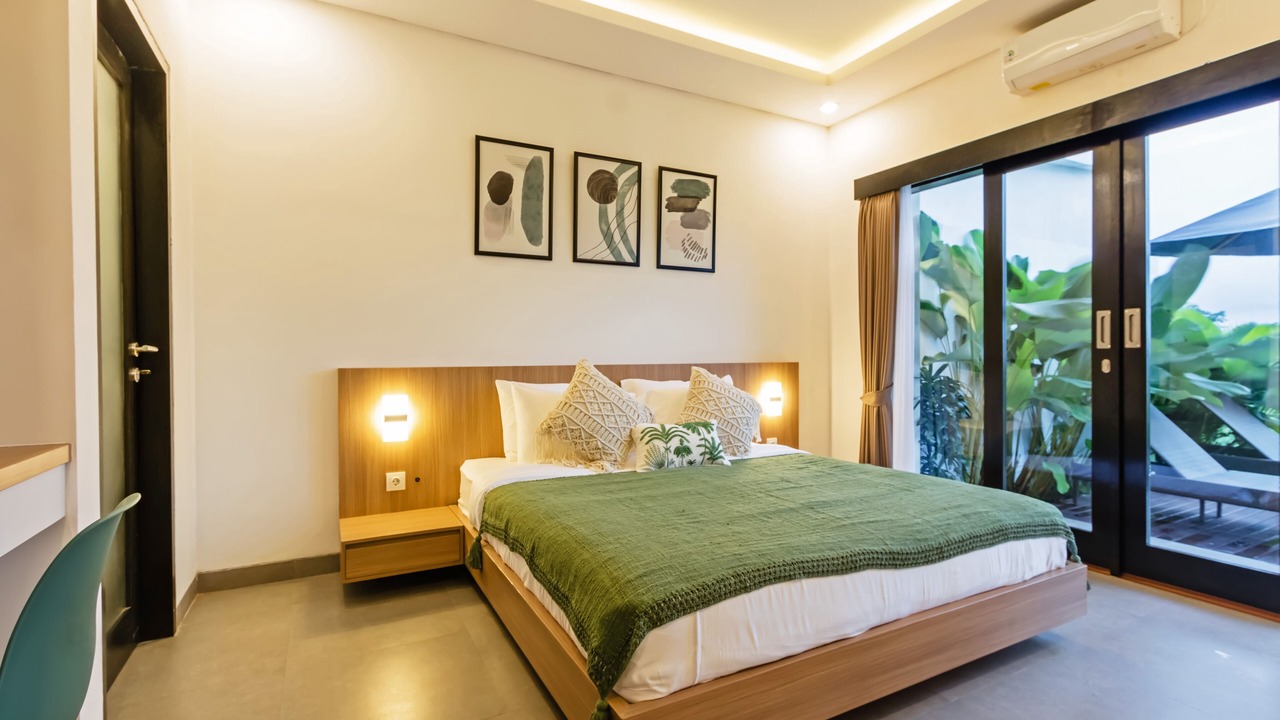 Photo of Bedroom in Tibubeneng