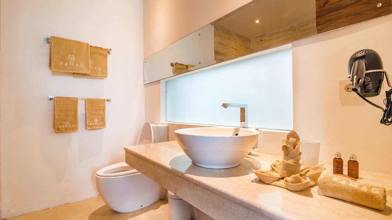 Photo of Bathroom in Sunset Road