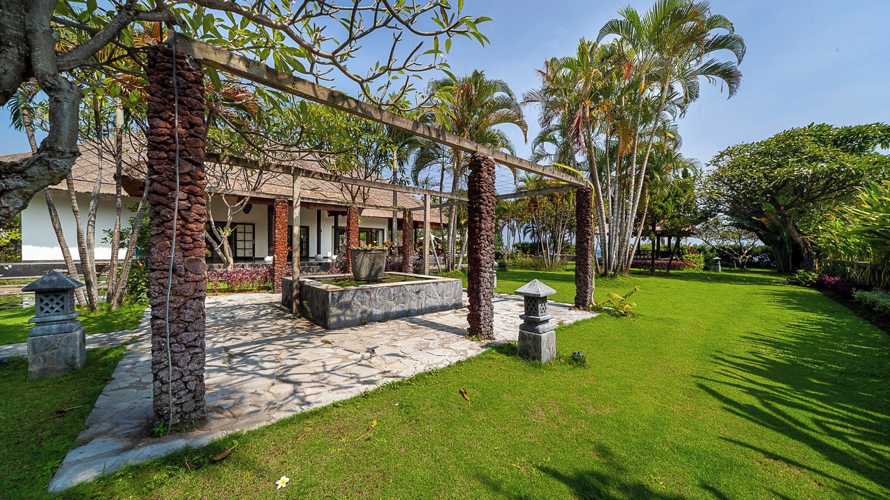 Photo of Outdoor in Dencarik