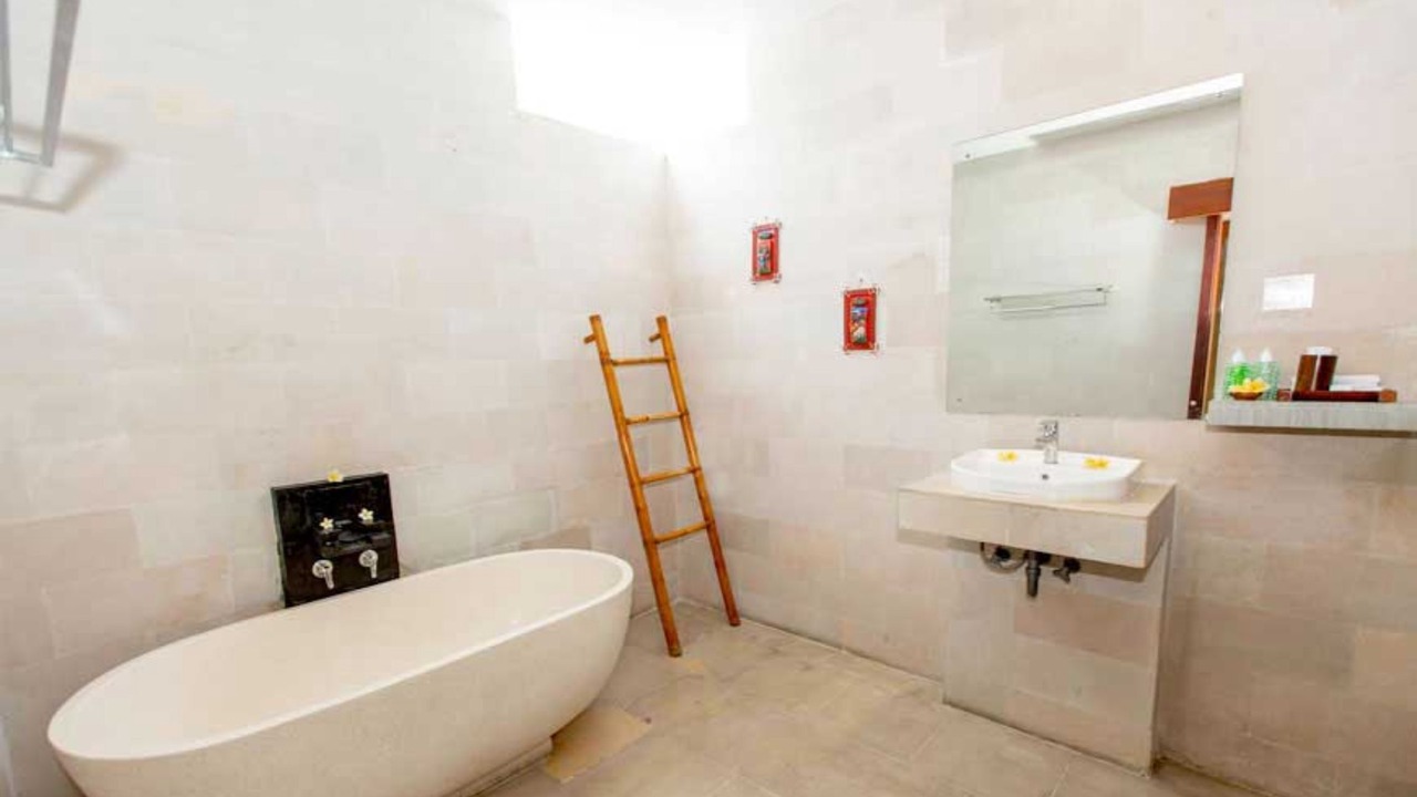 Photo of Bathroom in Nakula