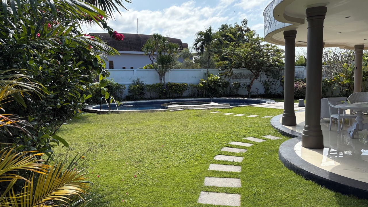 Photo of Outdoor in Bukit
