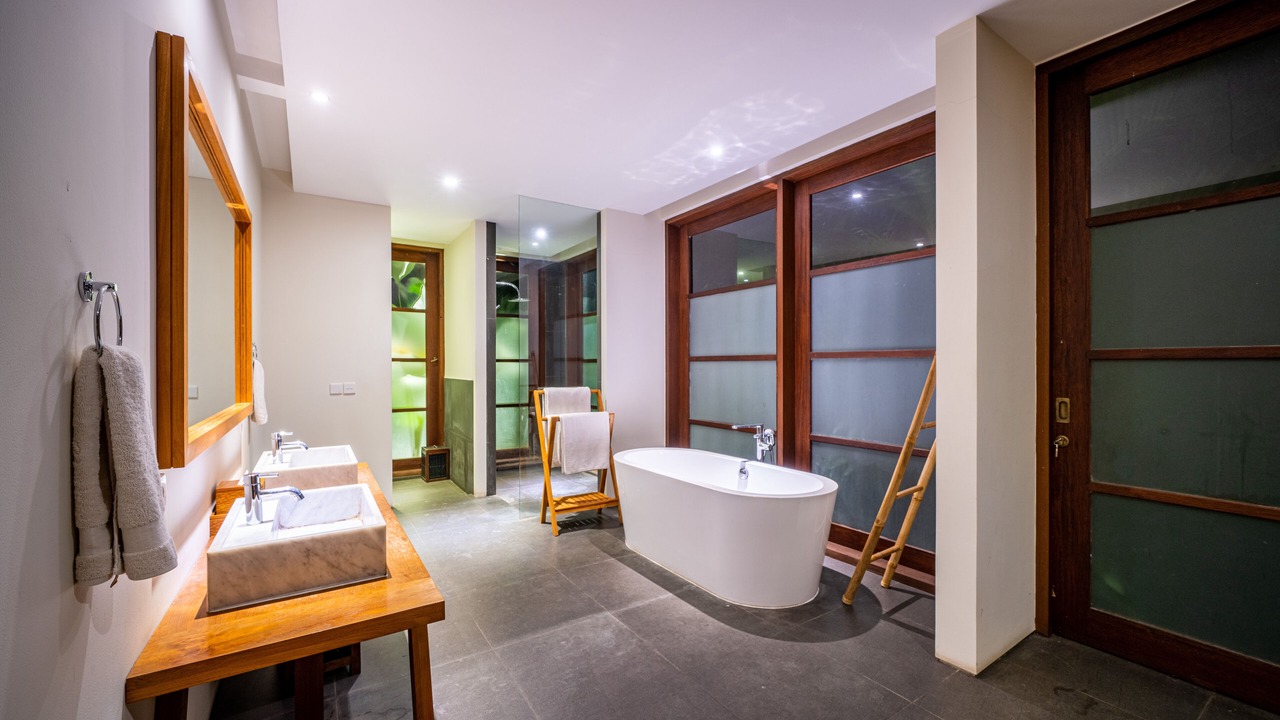 Photo of Bathroom in Tibubeneng