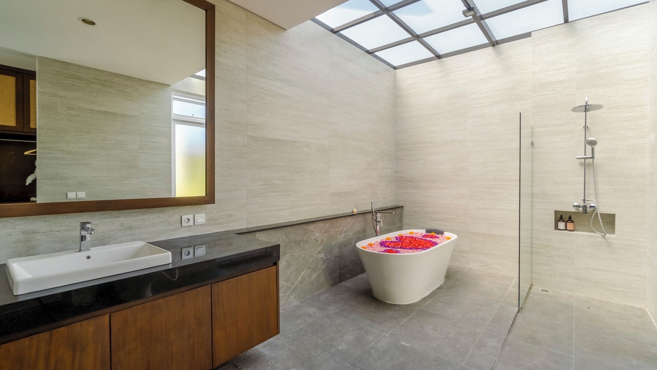 Photo of Bathroom in Kampial