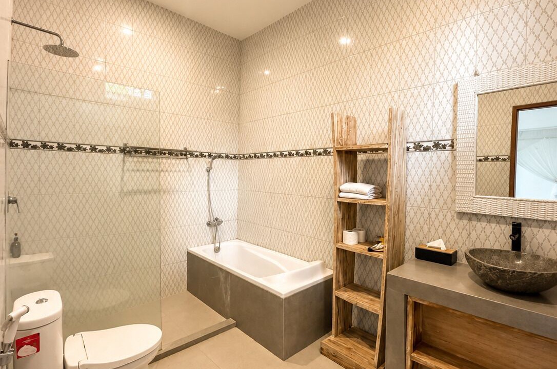 Photo of Bathroom in Petitenget