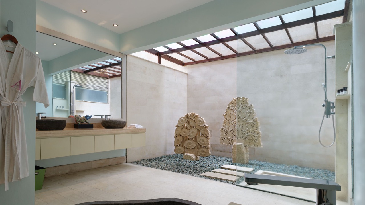 Photo of Bathroom in Munggu