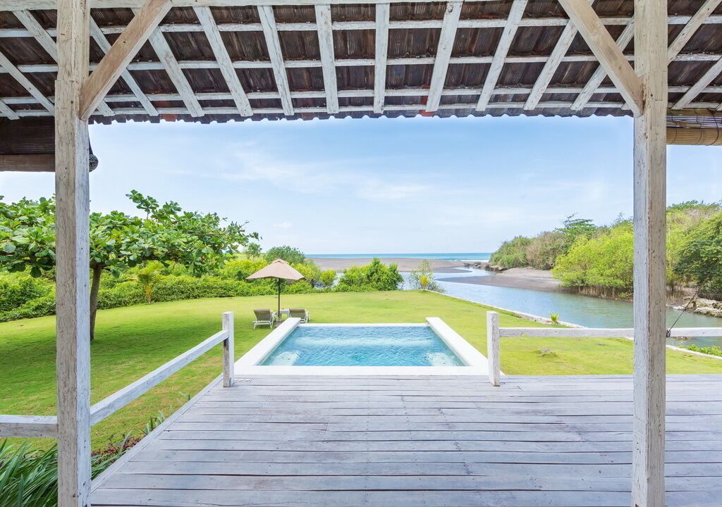 Photo of Patio Balcony in Munggu