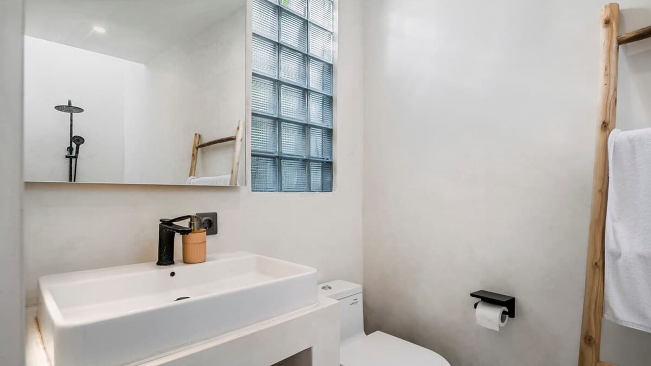 Photo of Bathroom in Babakan