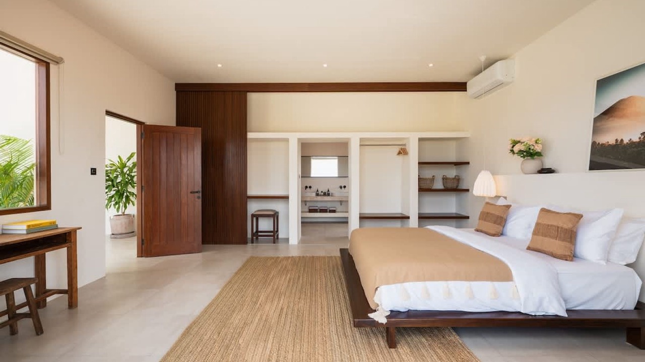Photo of Bedroom in Pererenan