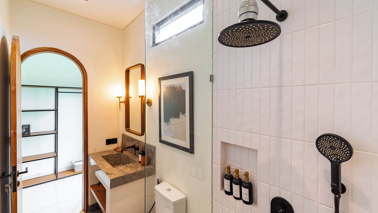 Photo of Bathroom in Batu Bolong