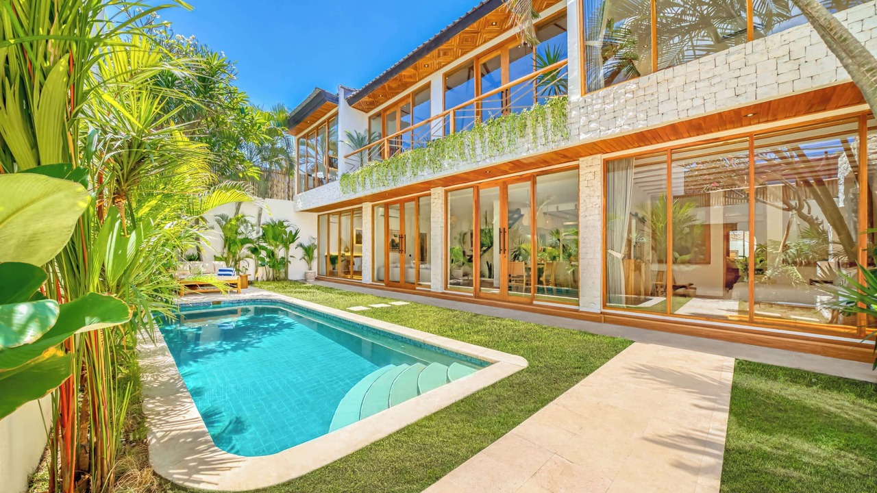 Photo of Outdoor in Sunset Road