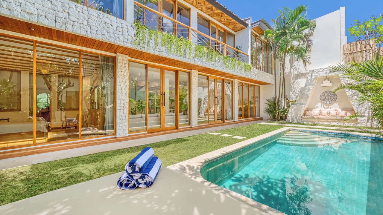 Photo of Outdoor in Sunset Road